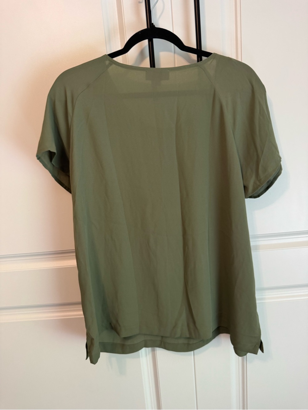 LOFT Olive Green Short Sleeve Blouse - Picture 3 of 3